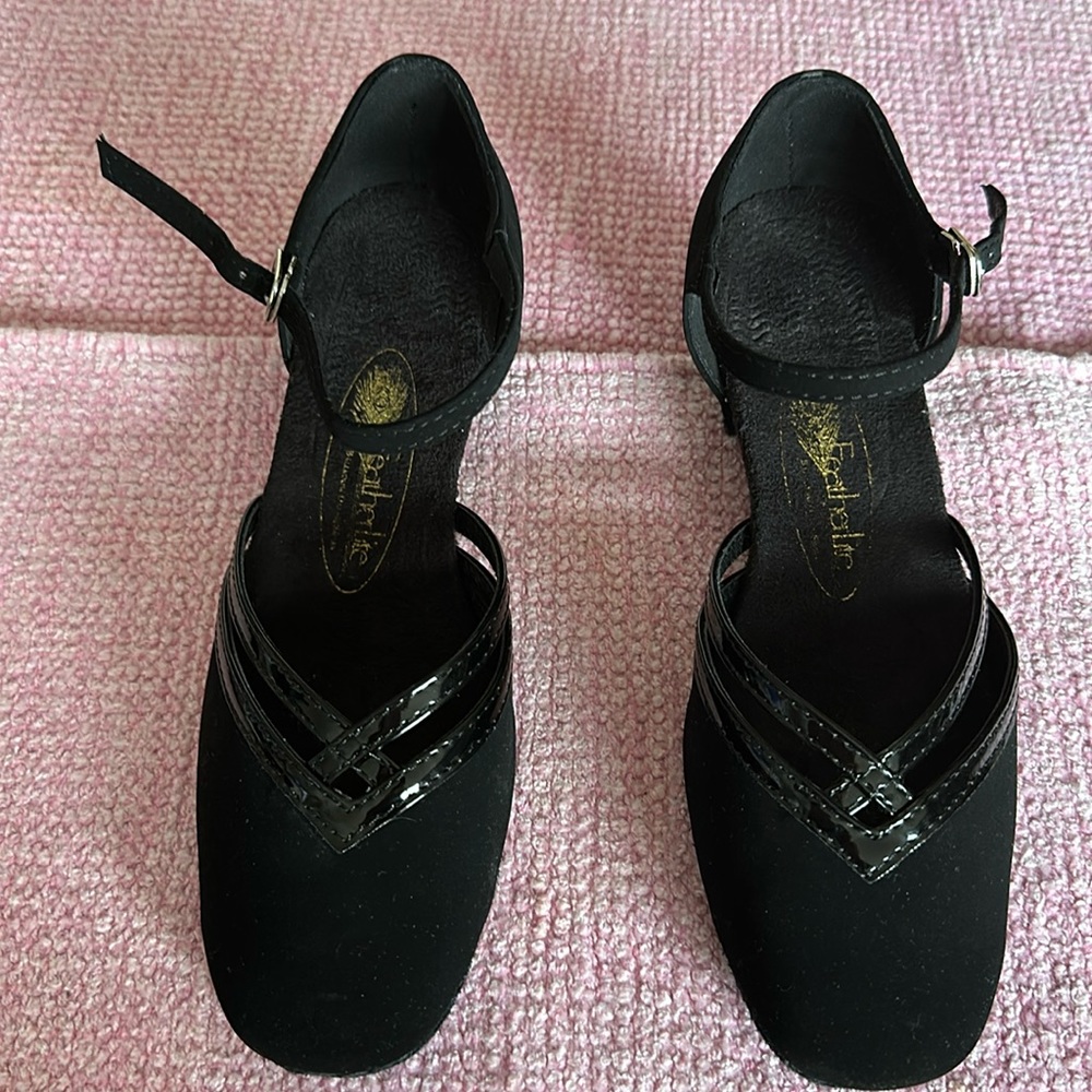 Featherlight dance practice shoes, in Black Nubuck, Beth style